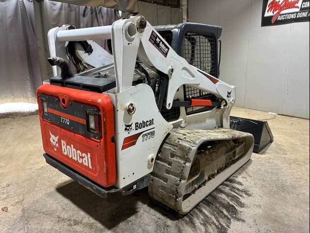 Image of Bobcat T770 equipment image 4