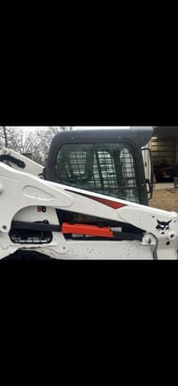Image of Bobcat T770 equipment image 1