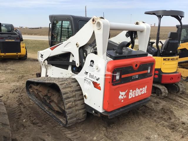 Image of Bobcat T770 equipment image 4