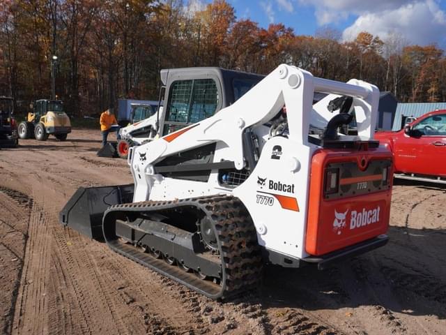 Image of Bobcat T770 equipment image 2