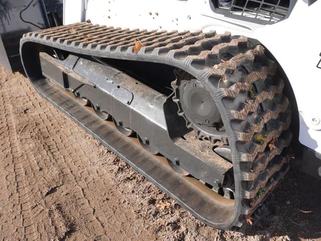 Image of Bobcat T770 equipment image 3