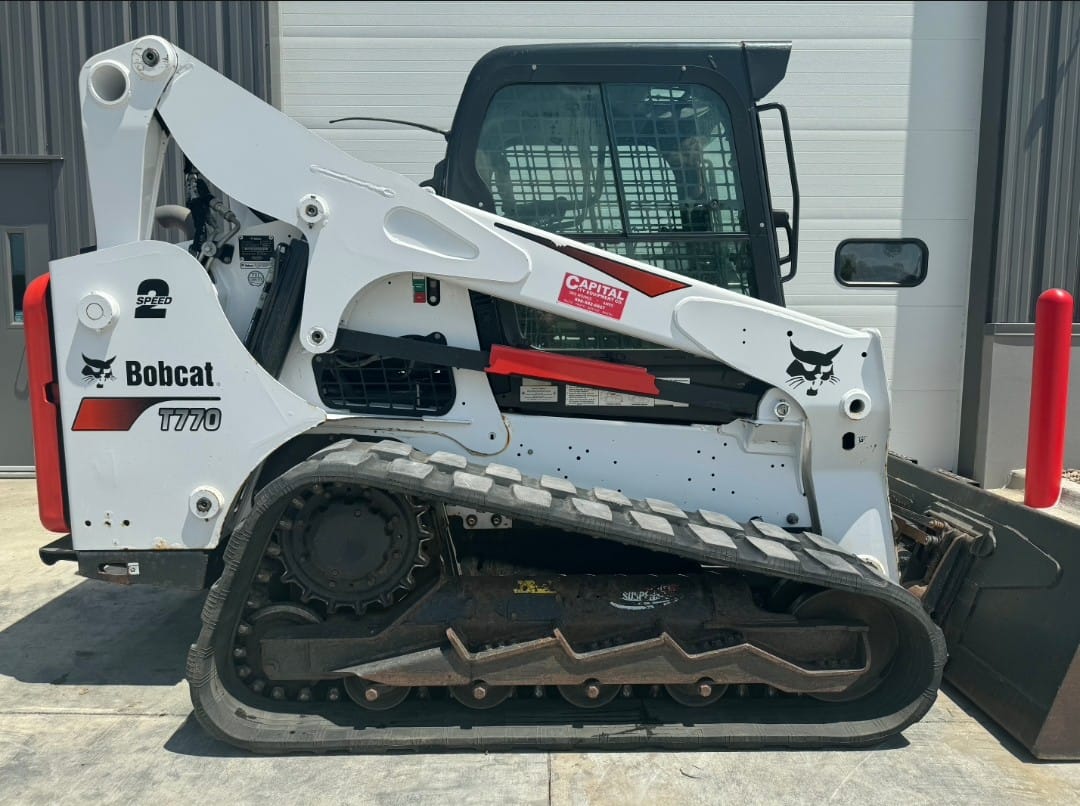 2021 Bobcat T770 Equipment Image0