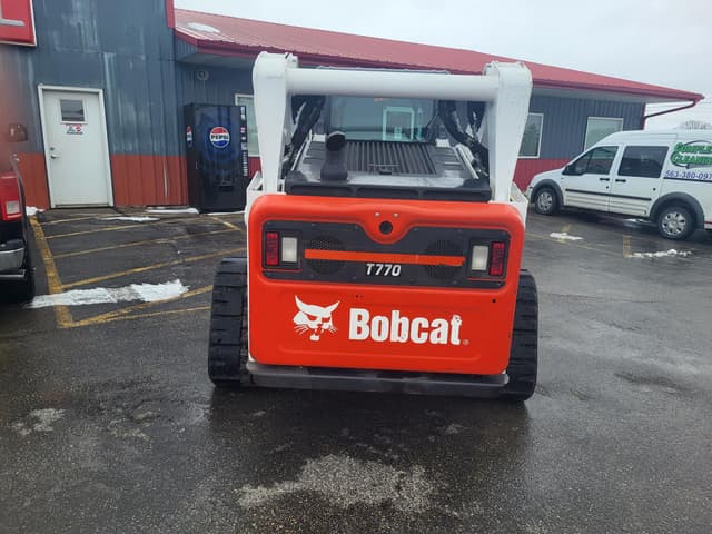 Image of Bobcat T770 equipment image 2