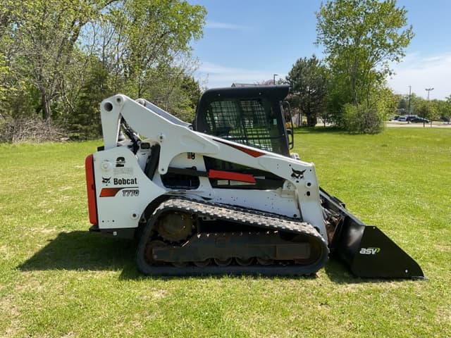 Image of Bobcat T770 equipment image 4