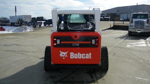 Image of Bobcat T770 equipment image 1