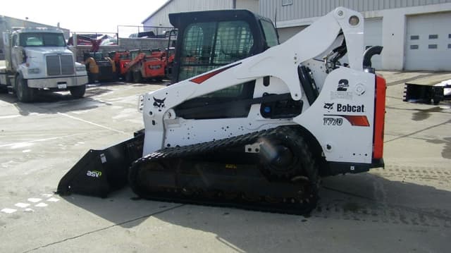 Image of Bobcat T770 equipment image 2