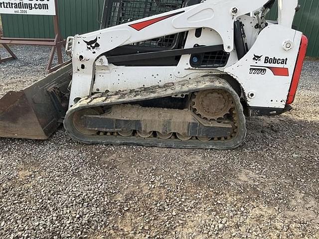 Image of Bobcat T770 equipment image 3