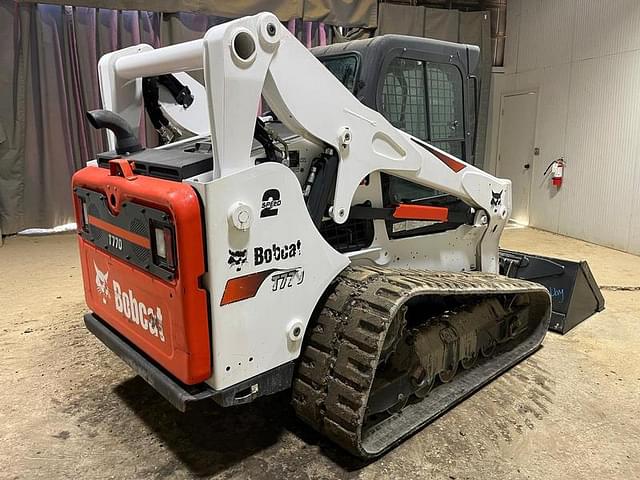 Image of Bobcat T770 equipment image 4