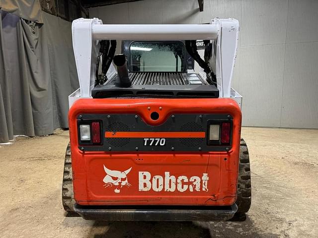 Image of Bobcat T770 equipment image 3