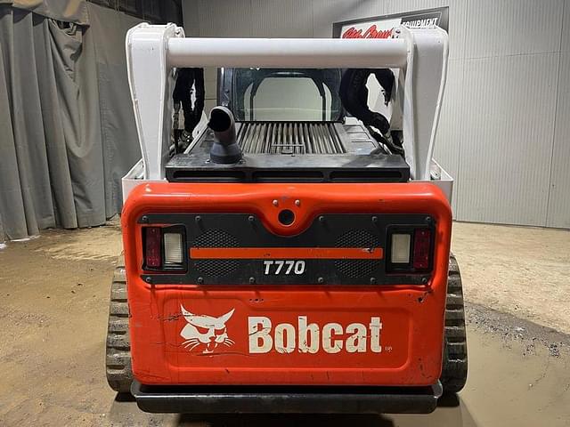 Image of Bobcat T770 equipment image 3