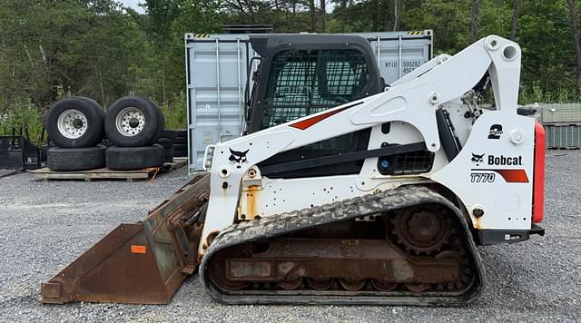 Image of Bobcat T770 equipment image 2