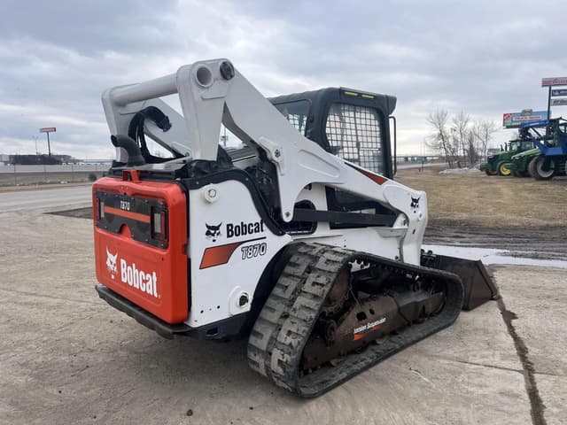 Image of Bobcat T870 equipment image 2