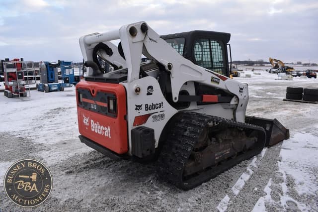 Image of Bobcat T870 equipment image 4