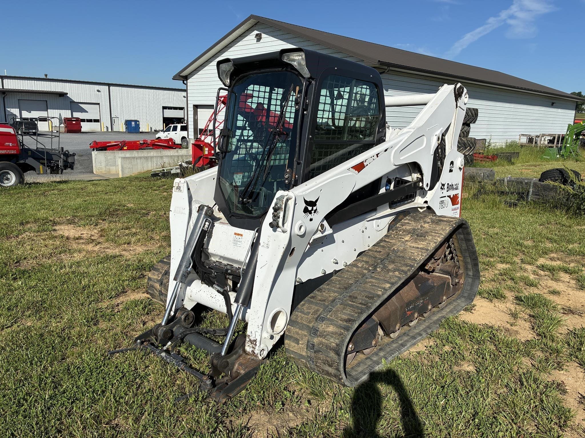 2021 Bobcat T870 Equipment Image0
