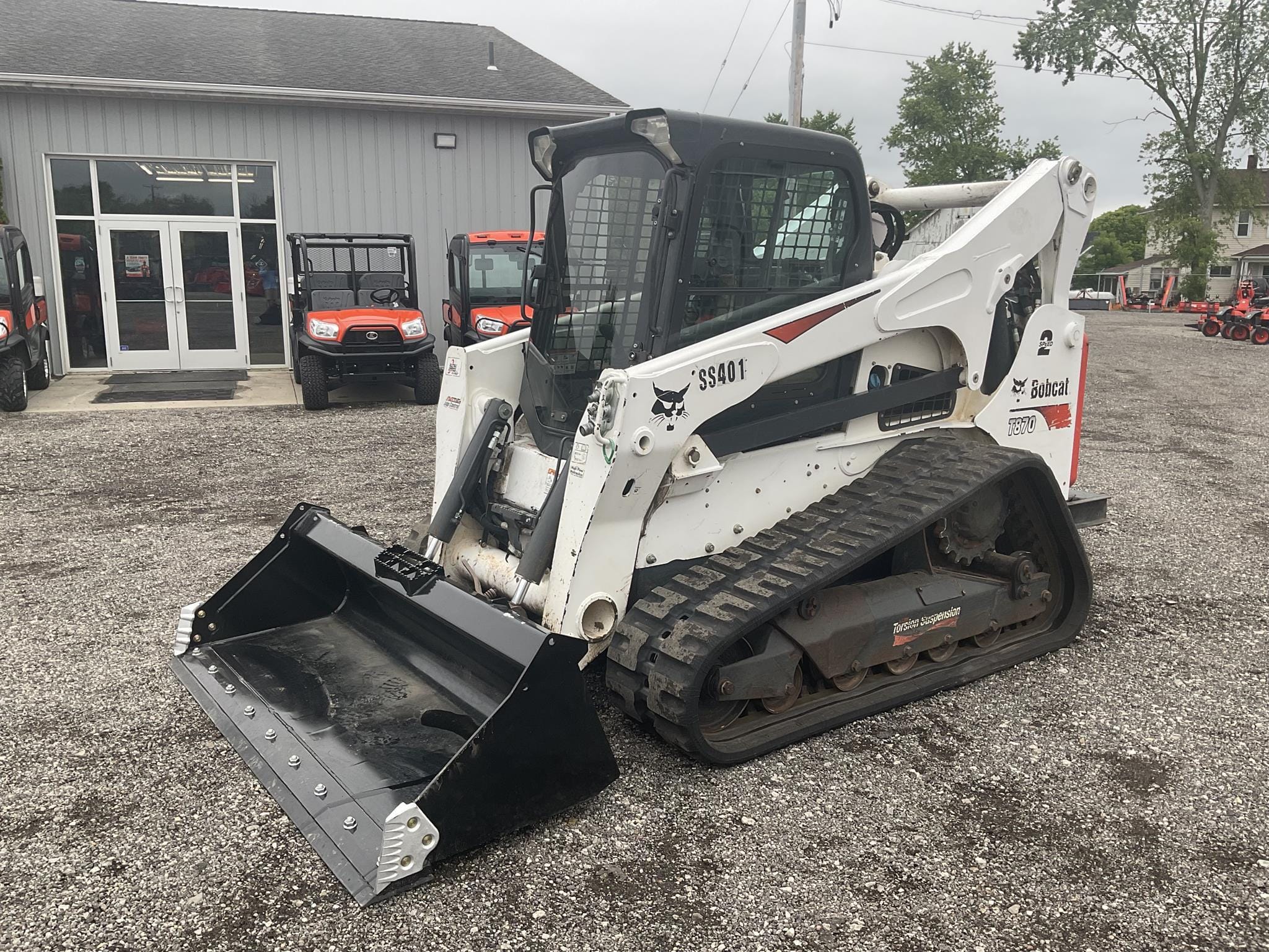 2021 Bobcat T870 Equipment Image0