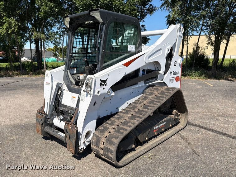 2021 Bobcat T870 Equipment Image0