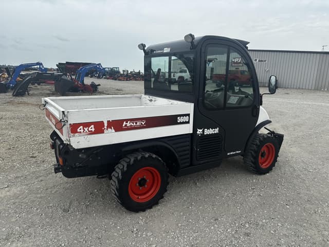 Image of Bobcat Toolcat 5600 equipment image 4