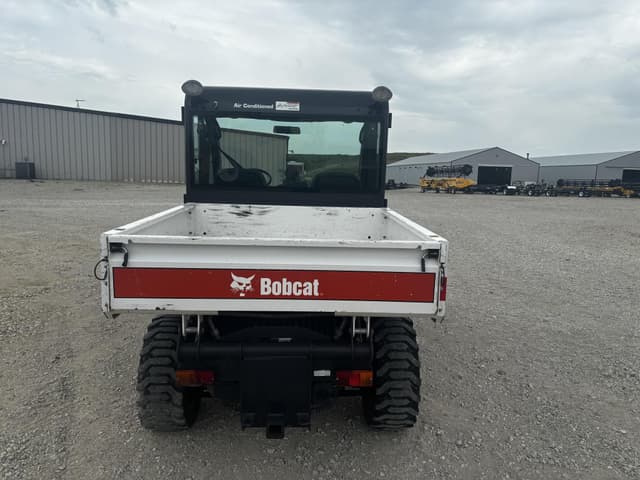 Image of Bobcat Toolcat 5600 equipment image 3