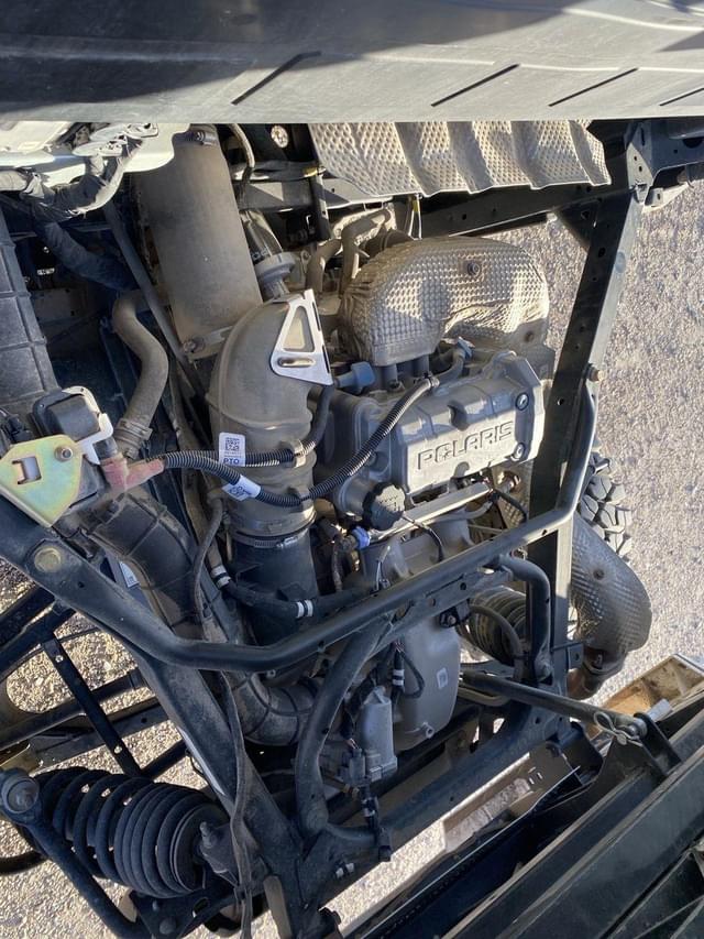 Image of Bobcat UV34 equipment image 4