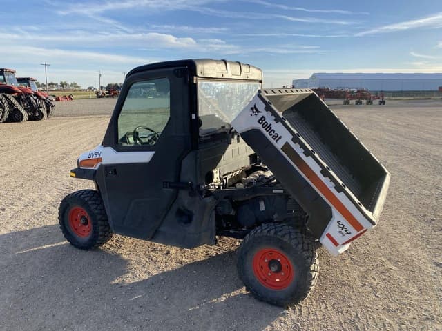 Image of Bobcat UV34 equipment image 2