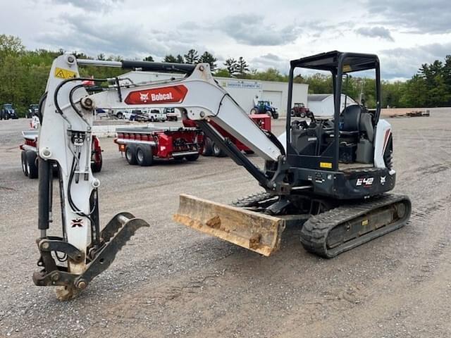Image of Bobcat E42 equipment image 1