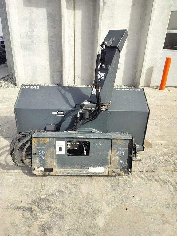 Image of Bobcat SBX240 equipment image 1