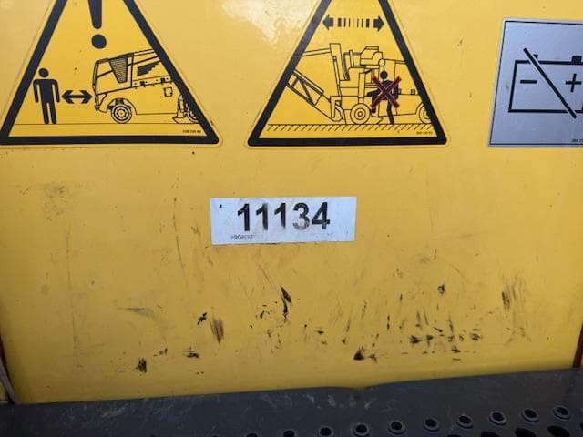 Image of Bomag BM600/15 equipment image 3