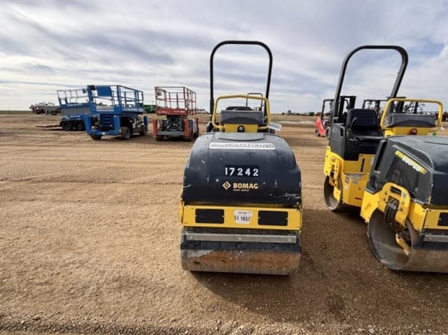Image of Bomag BW900-50 equipment image 1