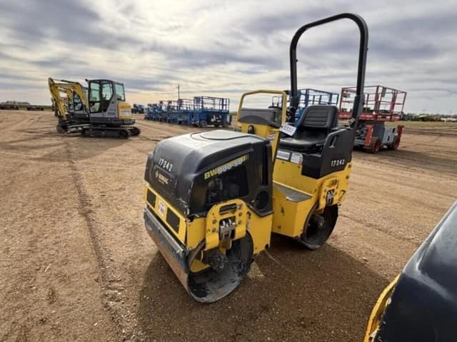 Image of Bomag BW900-50 equipment image 2