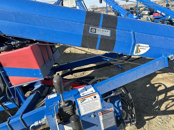 Image of Brandt GrainBelt 1547LP equipment image 1