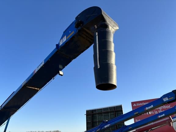 Image of Brandt GrainBelt 1547LP equipment image 4