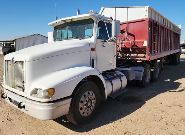 Image of International 9100 equipment image 4