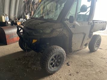 Main image Can-Am Defender HD10