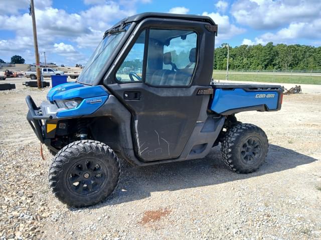 Image of Can-Am Defender XT HD10 equipment image 1