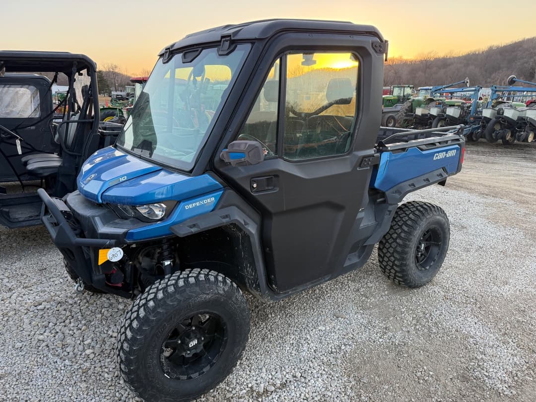 Image of Can-Am Defender XT HD10 Primary image