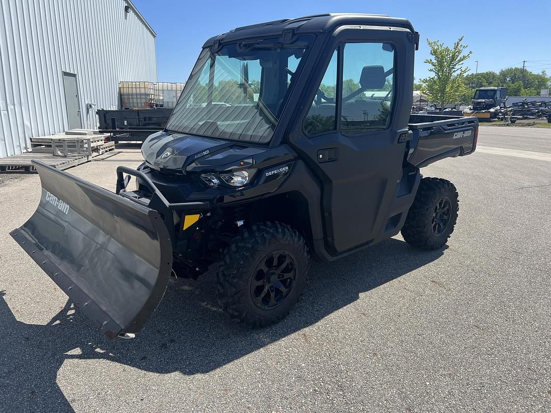 Image of Can-Am Defender HD10 Primary image