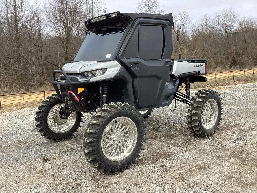 Image of Can-Am Defender HD10 Primary image