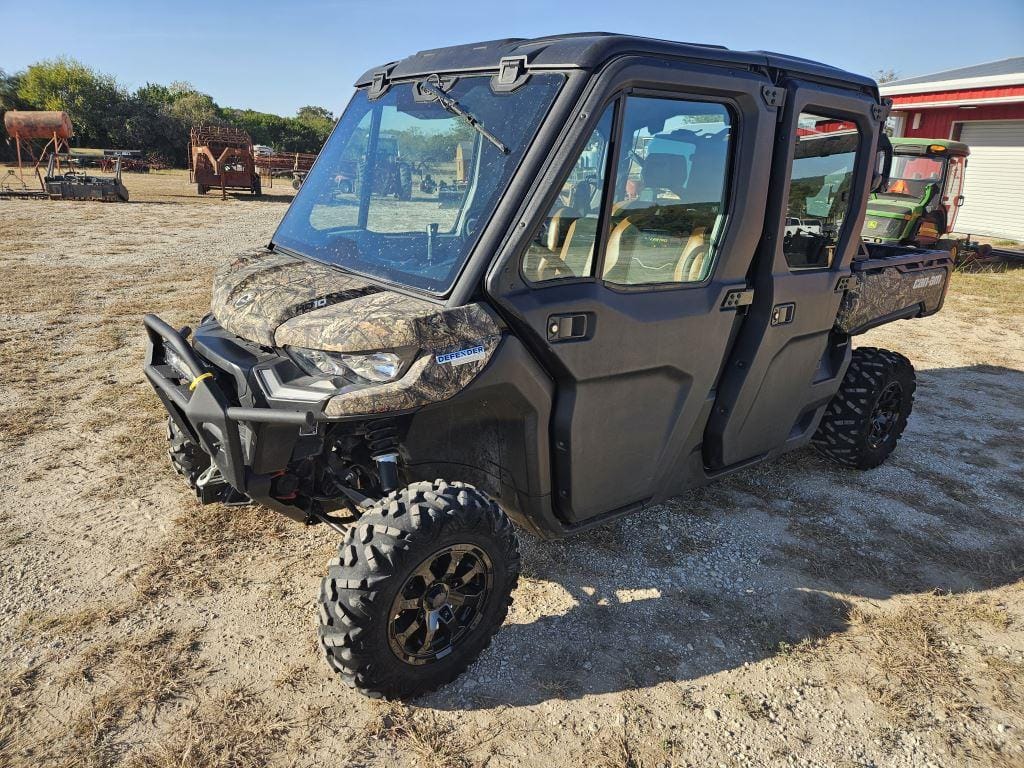 2021 Can-Am Defender HD10 Equipment Image0