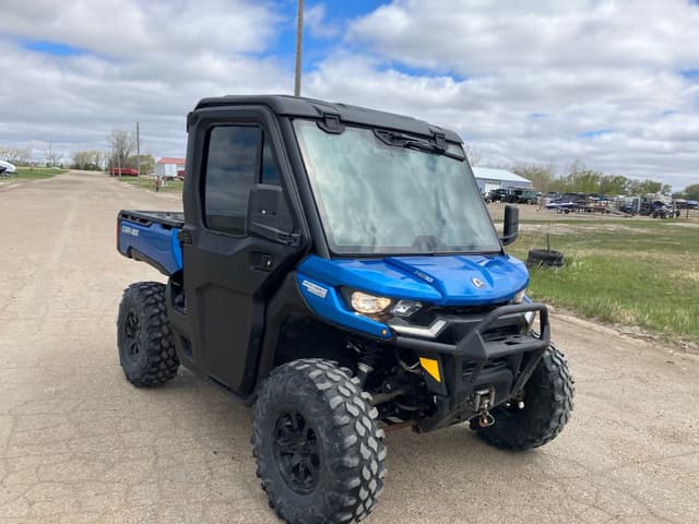 Image of Can-Am Defender Limited HD10 equipment image 3
