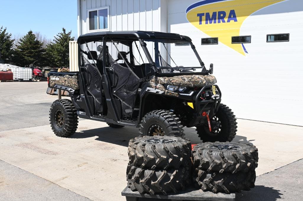 Main image Can-Am Defender HD10  Max