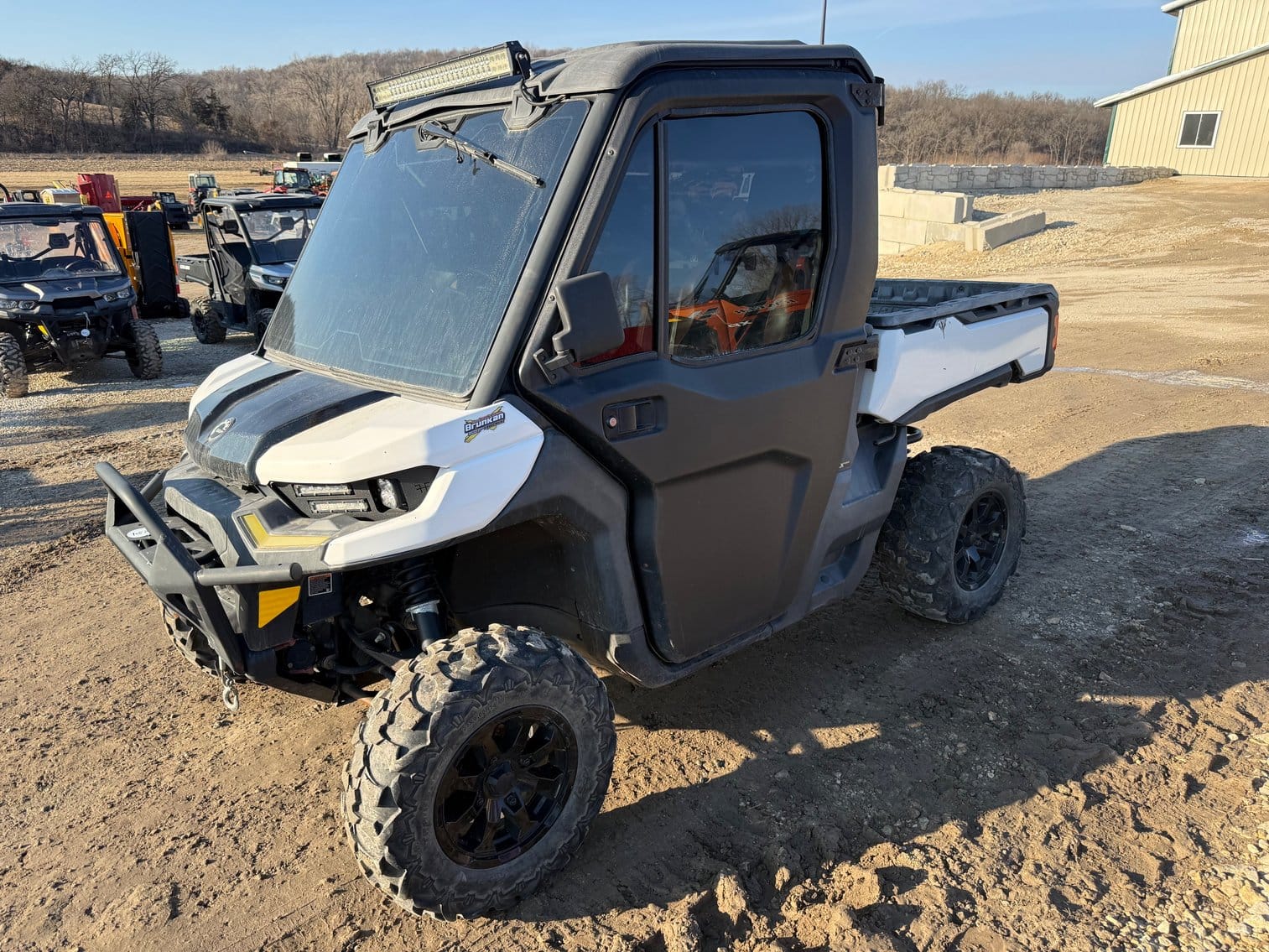2021 Can-Am HD10 Equipment Image0