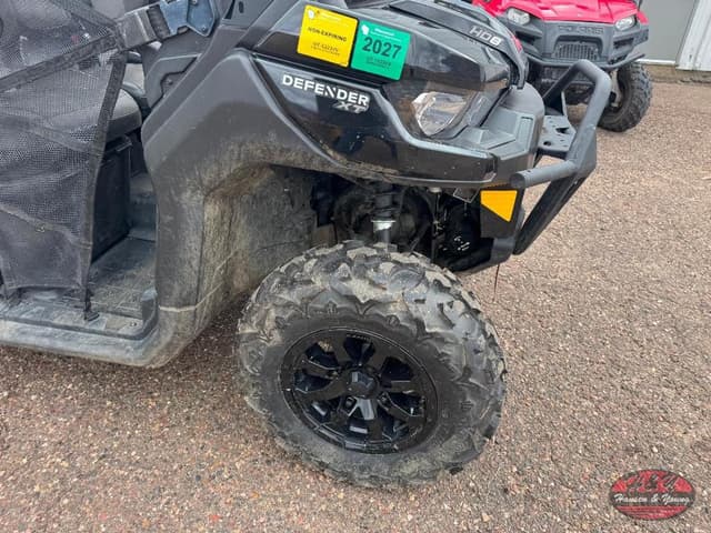 Image of Can-Am Defender XT HD8 equipment image 1