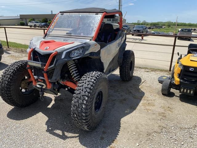 Image of Can-Am Maverick Sport X rc 1000R equipment image 1