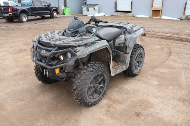 Image of Can-Am Outlander 850 equipment image 2