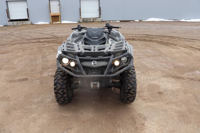 Image of Can-Am Outlander 850 equipment image 1