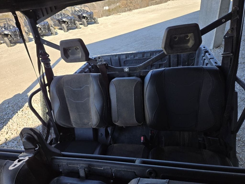 2021 Can-Am Defender Max XT HD8 Equipment Image0