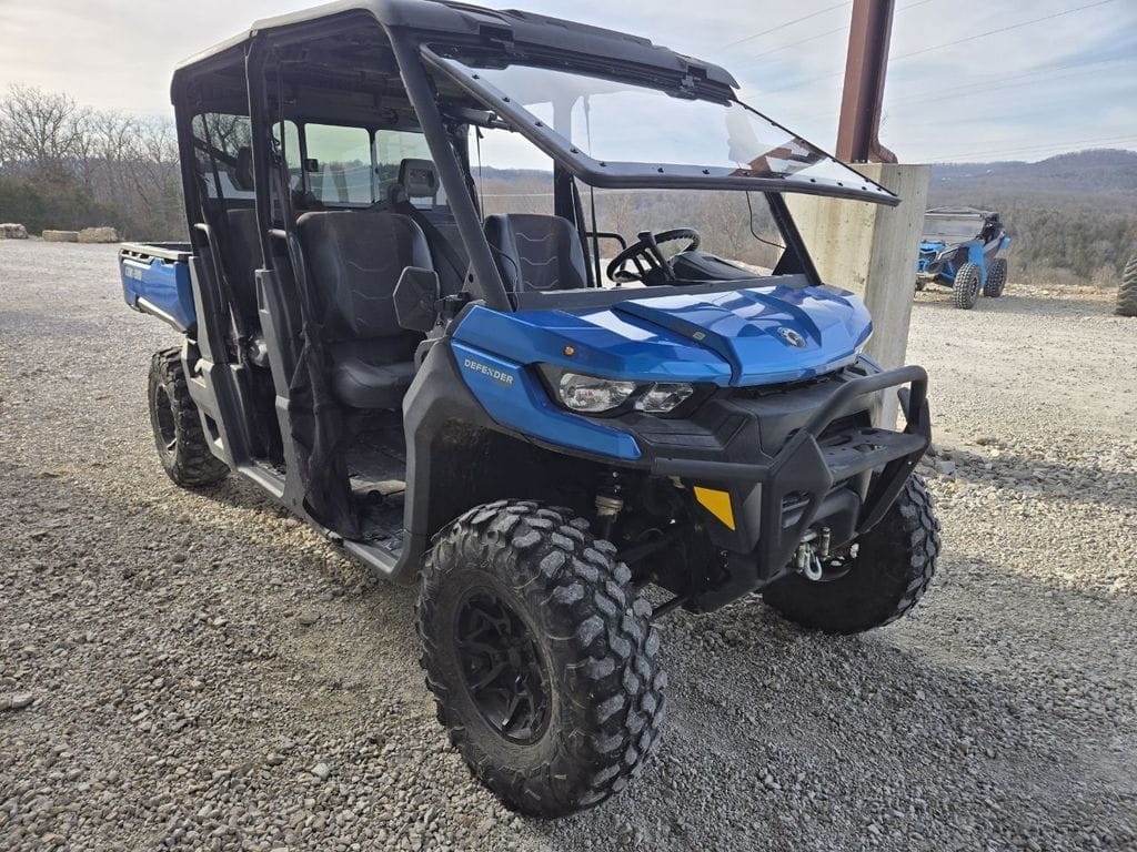 2021 Can-Am Defender Max XT HD8 Equipment Image0
