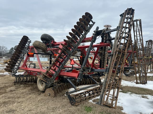 Image of Case IH 335VT equipment image 3