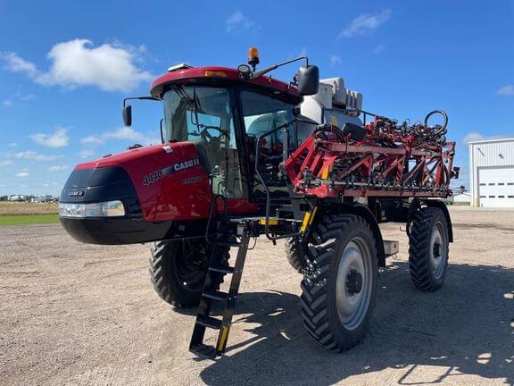 Image of Case IH Patriot 4440 Primary image