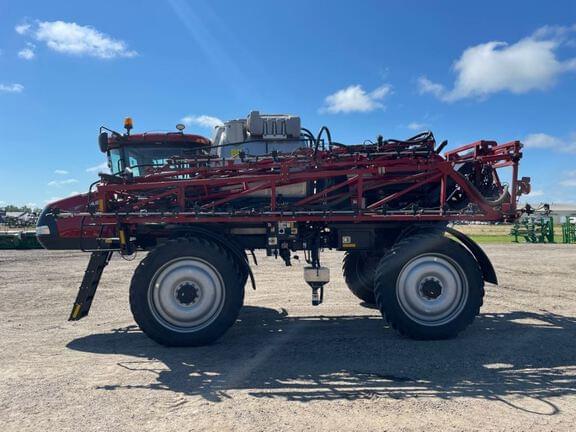 Image of Case IH Patriot 4440 equipment image 1